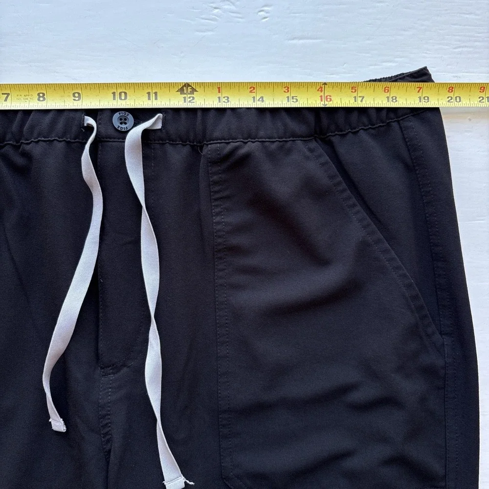 FIGS Technical Collection Men XL Scrub Pants Black Cargo Straight Leg Drawstring